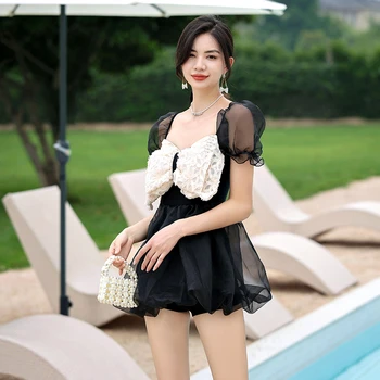 2024 НОВА Корейска пола, едно парче бански, женски, Черно-бял бански костюм в стил мозайка с лък, къс ръкав, буйна поли, бански за горещите извори